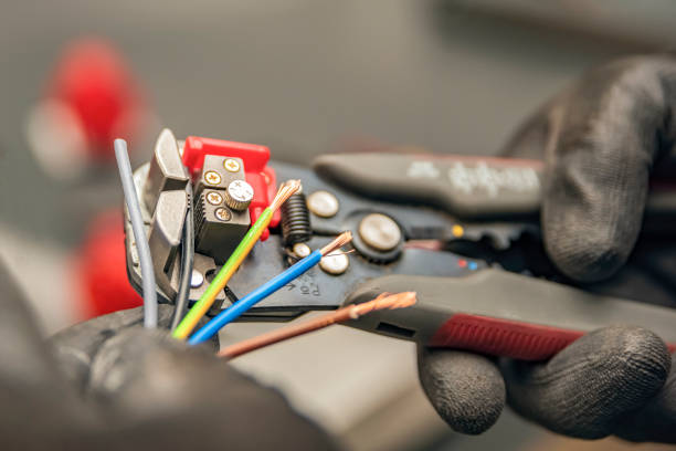 Best Electrician for Home Renovation  in Garden City, KS